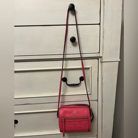 Kate Spade Bag - Barely used!!!! - Picture 1 of 3